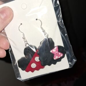 Disney Mickey And Minnie Mouse Heart Earrings